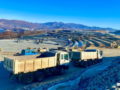 Фото-репортаж: Местный бизнес получил от НЗМУ контракты более чем на 10 млрд рублей