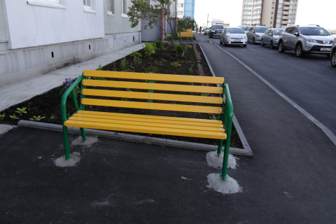 Фото-репортаж: Отремонтированные дворы принимают жители Владивостока