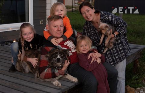 Фото-репортаж: Многодетная семья и домашние животные – зачем детям нужен пушистый друг