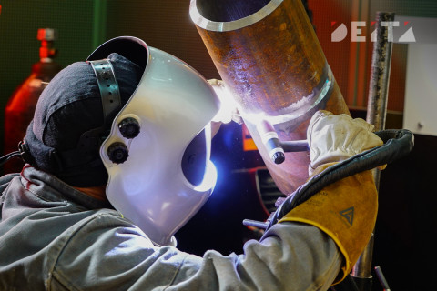 Фото-репортаж: «Варить – дело тонкое»: лучшего сварщика выбирают на «Звезде»