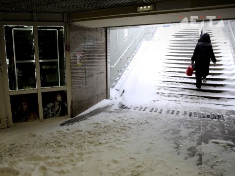 Фото-репортаж: Первый сильный снегопад сезона накрыл Владивосток - фоторепортаж