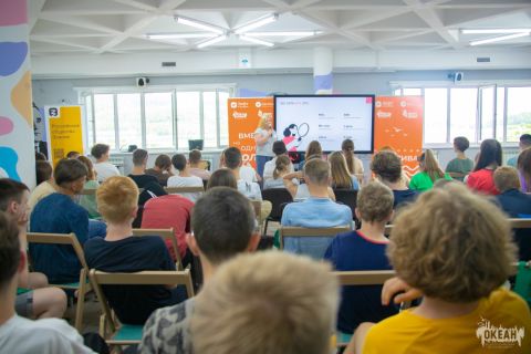 Фото-репортаж: Новое поколение строит «Город будушего» в Приморье