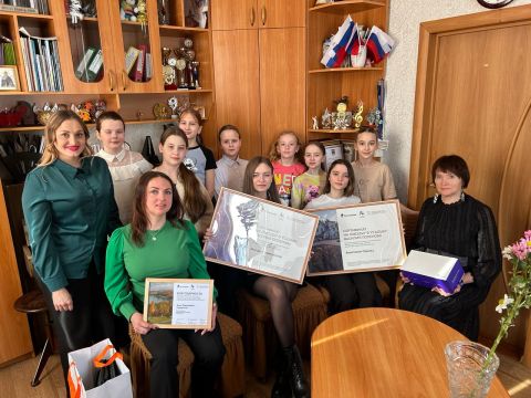 Фото-репортаж: Лучшие работы проекта «Василий Поленов. Педагог и наставник» назвали в ДФО 