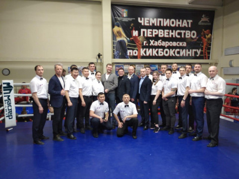 Фото-репортаж: Сборная Приморья по кикбоксингу заняла первое место на Дальнем Востоке