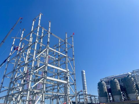 Фото-репортаж: НЗМУ завершает инженерную подготовку основной площадки завода