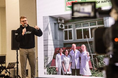 Фото-репортаж: Праздник науки и инноваций: Передовая инженерная школа ДВФУ провела фестиваль биотехнологий