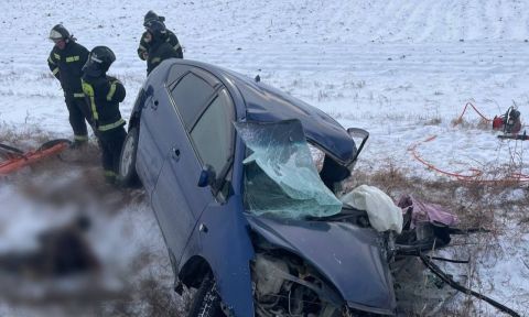 Фото-репортаж: Беременная женщина пострадала в ДТП с КАМАЗом под Уссурийском