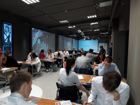 Фото-репортаж: «Диктант Победы» в Приморье написали 15 тысяч человек