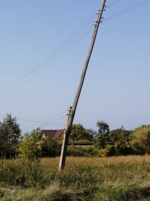 Фото-репортаж: Электросетевое хозяйство рассыпается в труху в "любимом городе Путина"
