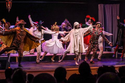 Фото-репортаж: Как всё было, в фоторепортаже с открытия Театра кукол во Владивостоке