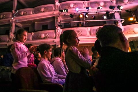 Фото-репортаж: Как всё было, в фоторепортаже с открытия Театра кукол во Владивостоке