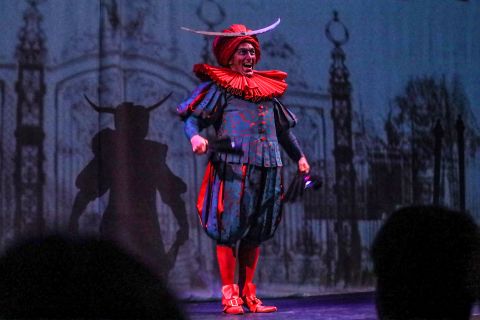 Фото-репортаж: Как всё было, в фоторепортаже с открытия Театра кукол во Владивостоке