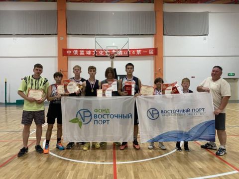 Фото-репортаж: От золота России до чемпионов Китая: главные спортивные победы «Восточного Порта» в 2025 году