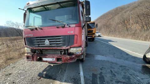 Фото-репортаж: Смертельная авария из пяти машин произошла в Приморье