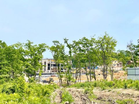 Фото-репортаж: Приватизации не подлежат: что стало с детскими лагерями Владивостока