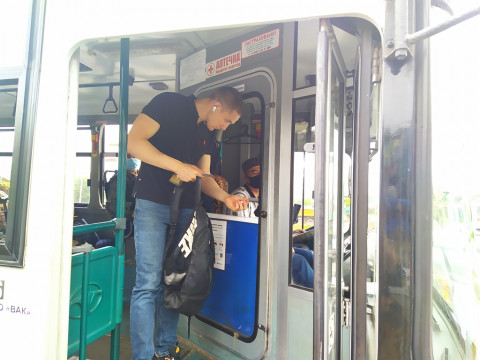 Фото-репортаж: Ответственность водителей автобусов проверили во Владивостоке