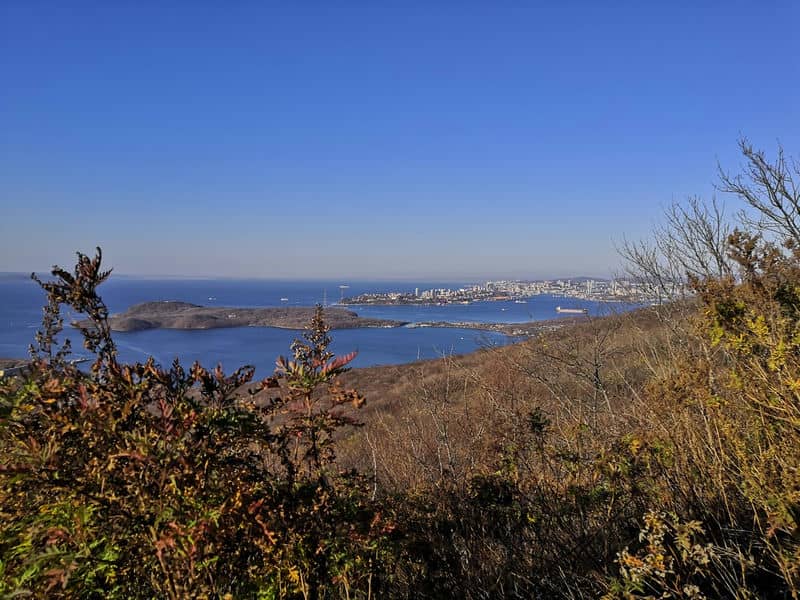 Самая высокая точка – гора Русских (291 метр)