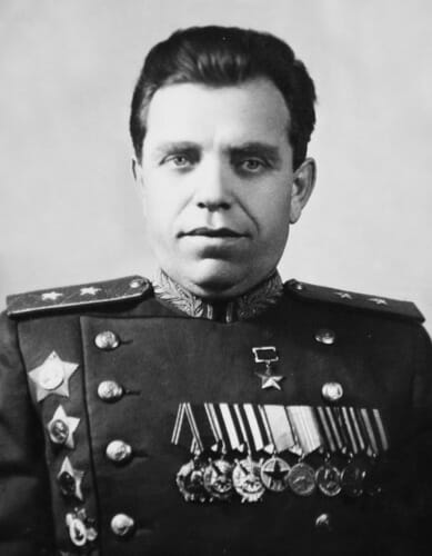 Константин Провалов